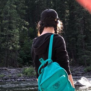 Meet your Posher, Madyson